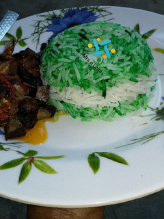 A picture of Independence Rice and kidney sauce.