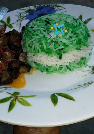 A picture of Independence Rice and kidney sauce.