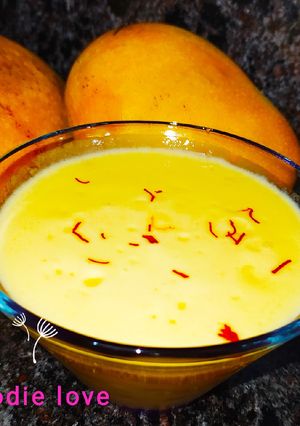 A picture of Kesar Mango dry fruit smoothie.