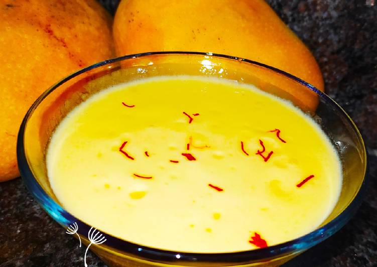 Recipe of Perfect Kesar Mango dry fruit smoothie