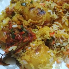 A picture of Aanda briyani.