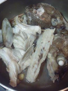 酒蒸鱈魚頭 的食譜成品照片