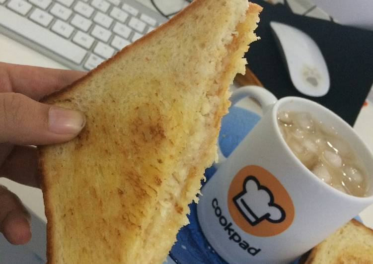 Resep Roti panggang keju susu yang Sedap