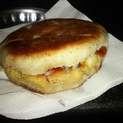 A picture of Punjabi Kulcha Chola.
