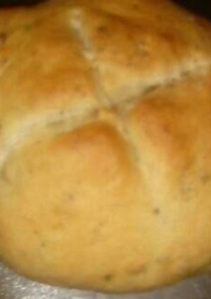 Una foto de Pan saborizado de orégano y cebolla deshidratada.