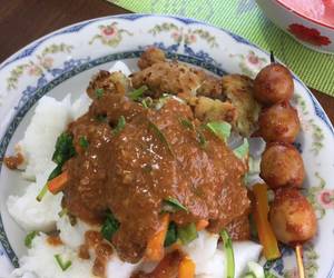 Resep Mudah Lontong Pecel Ala Rumahan