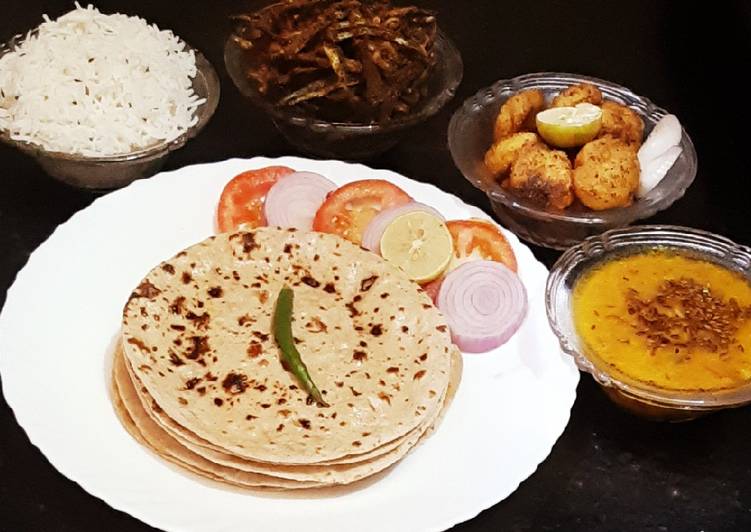 Simple Way to Prepare Any-night-of-the-week Tawa roti, aloo tuk,karari bhindi,jeera rice, masoor dal,salad