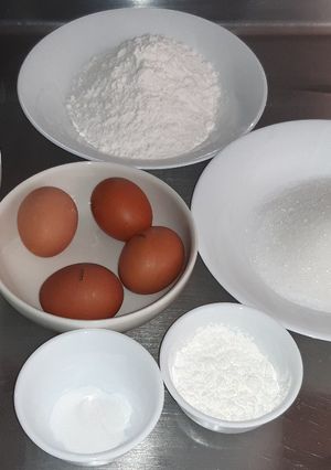 Una foto de Torta de yogurt con moras frescas