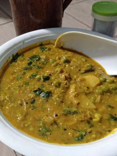 मटर निमोना(mater nimona recipe in hindi) रेसिपी मुख्य फोटो