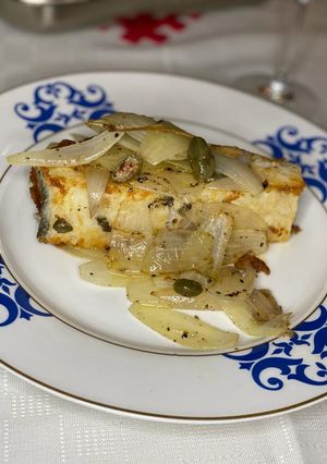 Foto de Bacalhau grelhado com alcaparras
