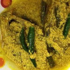 A picture of Hilsa Bhapa.