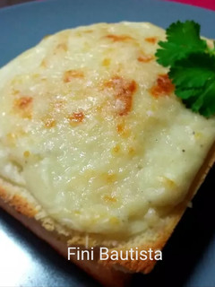 Una foto de Sándwich croque monsieur