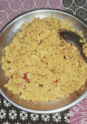 इंस्टेंट पोहा (instant poha recipe in Hindi) रेसिपी मुख्य फोटो