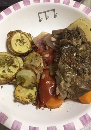Una foto de Carne a la cacerola