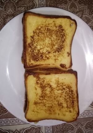A picture of French toast.