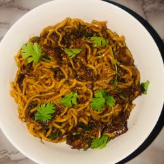 A picture of Chicken Noodles.