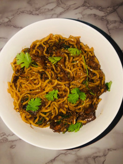 A picture of Chicken Noodles.