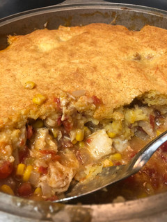 A picture of Chicken Cornbread Bake.