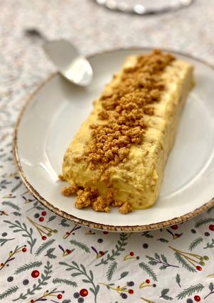 Una foto de Semifrío de turrón de Jijona