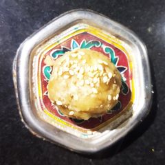 Paratha Laddu A picture of Paratha Laddu.