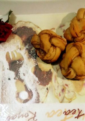 চকলেট সিনামন রোল(Chocolate Cinnamon roll recipe in bengali) রেসিপির প্রধান ছবি