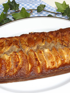 Una foto de Tarta de manzana con canela y azúcar morena