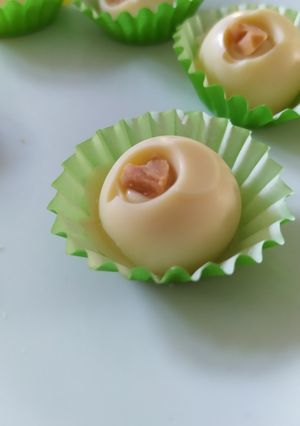 Kókuszos fehér csokis bon-bon recept fotója