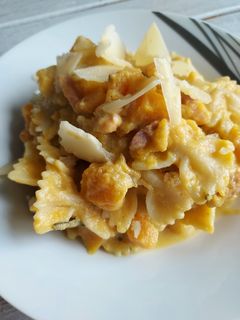 Une photo de Pâtes crème de butternut, ricotta/lardons