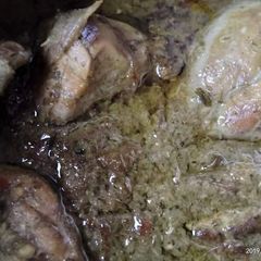A picture of Green chicken.