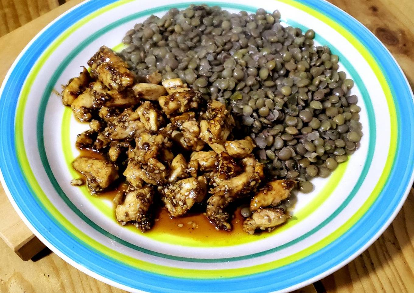 Lentejas y pollo teriyaki 🇵🇪