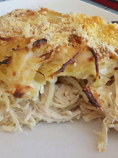 Una foto de Tallarines gratinados con pollo