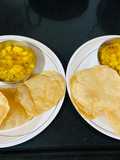 लुचि(पूरी) आलू की रसदार सब्ज़ी(puri,aloo ki rasdaar sabji recipe in hindi)