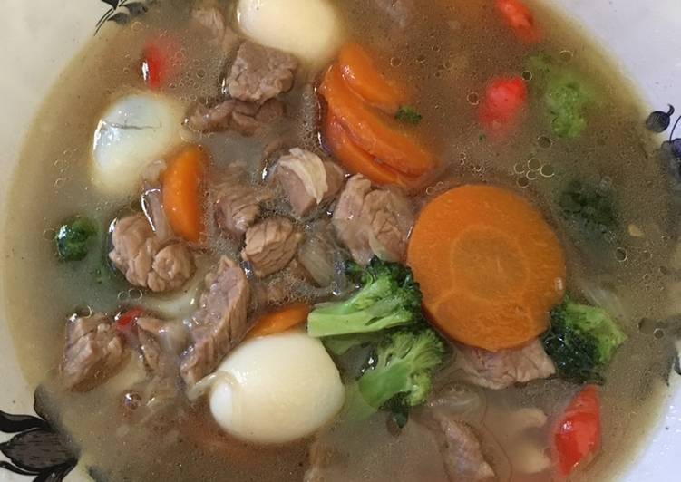 Cara Gampang Menyiapkan Beef soup, Bisa Manjain Lidah