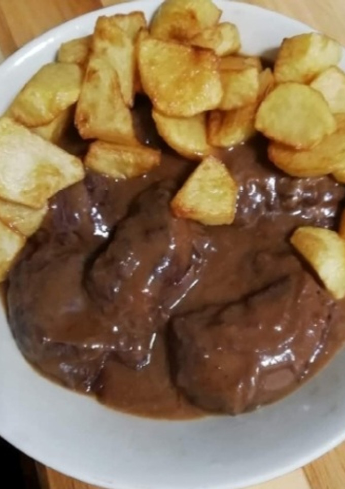 Una foto de Carrilladas al Vino tinto con Chocolate