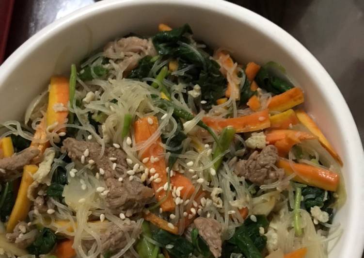Cara Gampang Membuat 7. Japchae yang Menggugah Selera