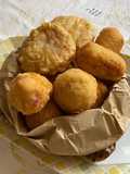 Cuoppo di terra di frittatine di pasta, crocche’, arancini napoletani