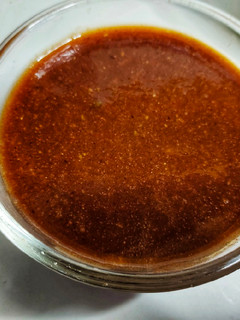 A picture of Tamarind sweet & sour chutney.
