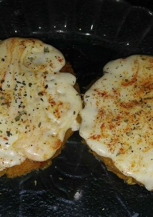 Una foto de Calabaza asada a la mostaza con queso