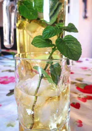 A picture of Hugo Cocktail.