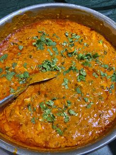 પનીર બટર મસાલા(Paneer butter Masala Recipe in Gujarati) રેસીપી મુખ્ય ફોટો