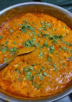 પનીર બટર મસાલા(Paneer butter Masala Recipe in Gujarati) રેસીપી મુખ્ય ફોટો