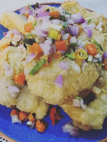 Langkah Gampang Membuat Resep  Ikan Dori Goreng Tepung Sambal Matah yang Bisa Manjain Lidah, Lezat Sekali