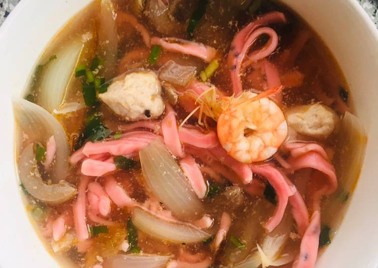 Bánh canh thanh Long