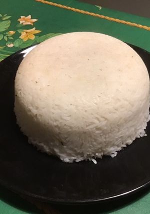 Une photo de Dôme de riz au thym frais
