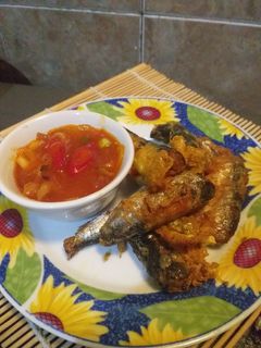 Foto resep Ikan Sarden Goreng dengan saus