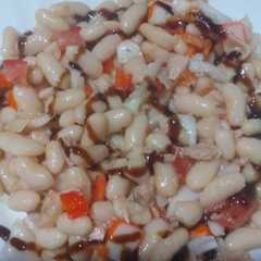 Una foto de Ensalada de alubias