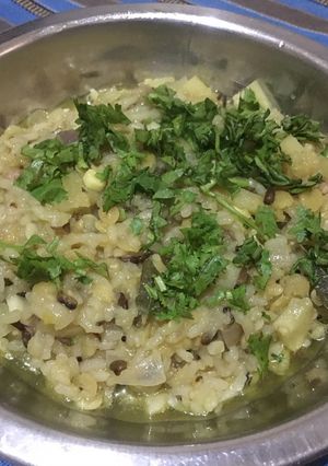 મસાલા ખીચડી રેસીપી મુખ્ય ફોટો