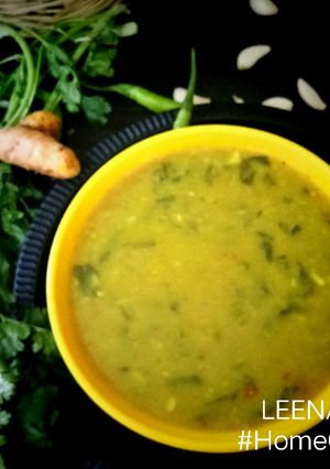 A picture of Daal Paalak.