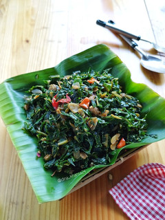 Foto resep Tumis Daun Pepaya Teri