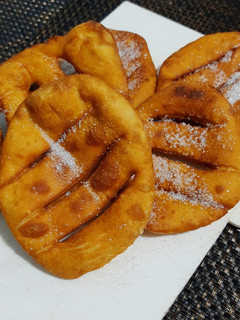 Una foto de Tortas fritas tipo caseras